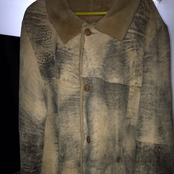 *VINTAGE* Dominic Bellissimo — 100% Shearling Coat - Picture 5 of 8